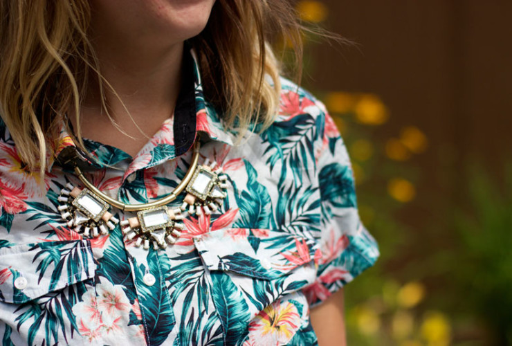 tropical-print-shirt-and-statement-necklace